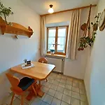 Çiftlik konaklama Bauernhof Landsamer Aschau im Chiemgau