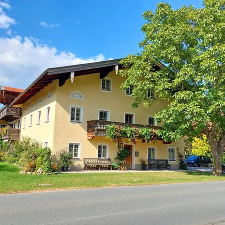 Farm stay Bauernhof Landsamer
